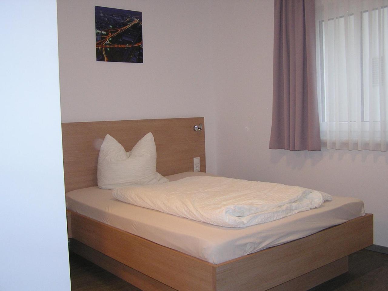 Donauwörth Gaestehaus Zur Promenade מראה חיצוני תמונה